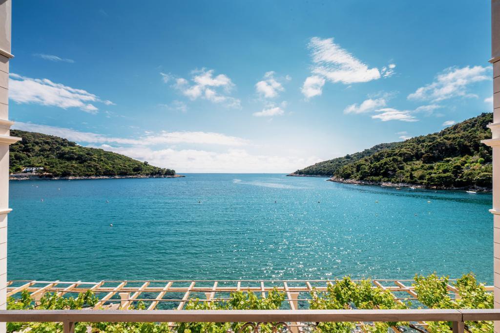 Pine Tree Boutique Apartments Saplunara Εξωτερικό φωτογραφία