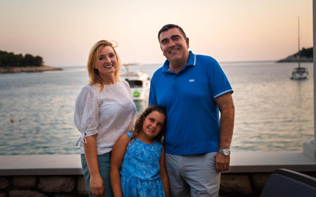 Pine Tree Boutique Apartments Saplunara Εξωτερικό φωτογραφία