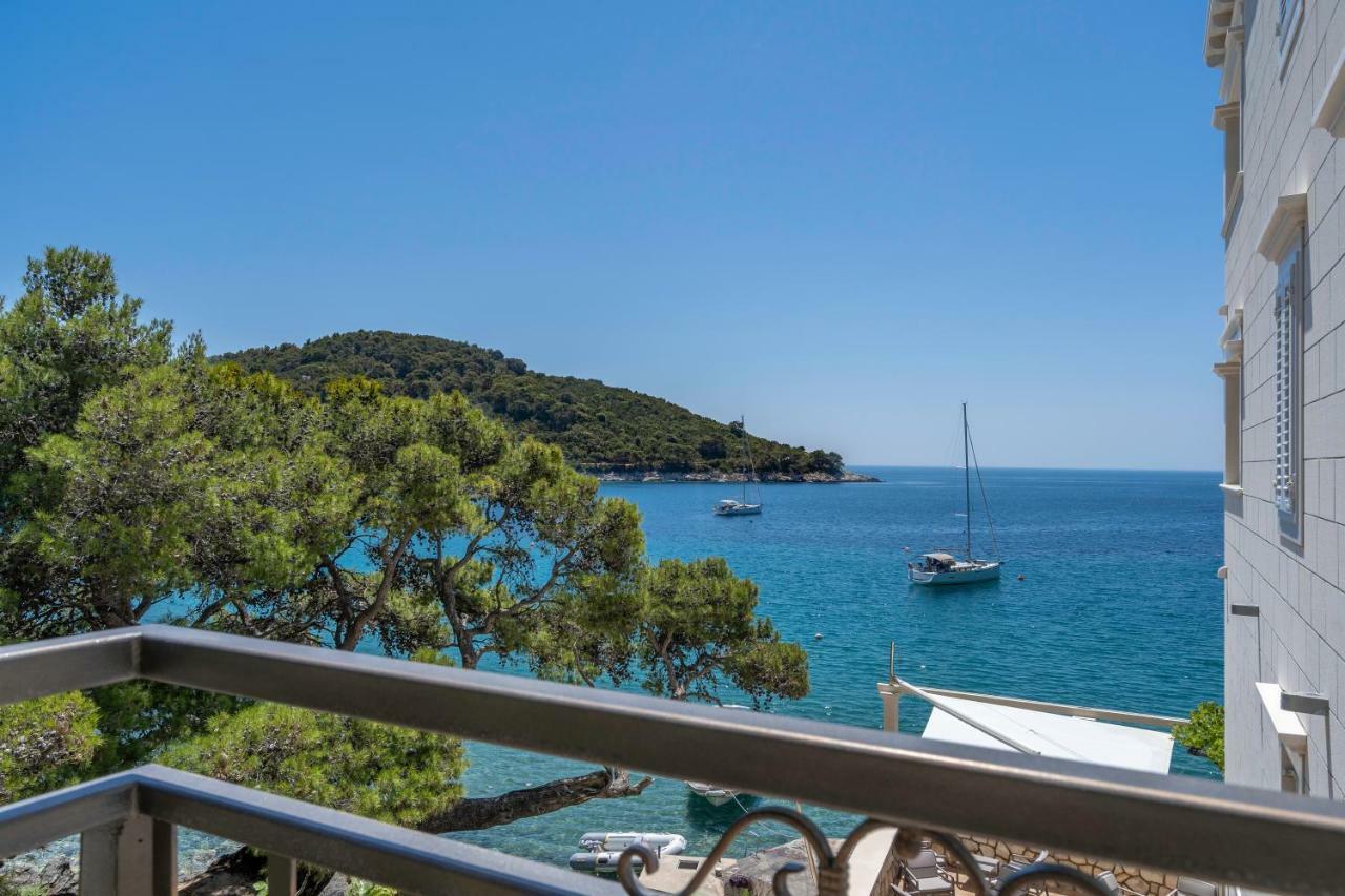 Pine Tree Boutique Apartments Saplunara Εξωτερικό φωτογραφία
